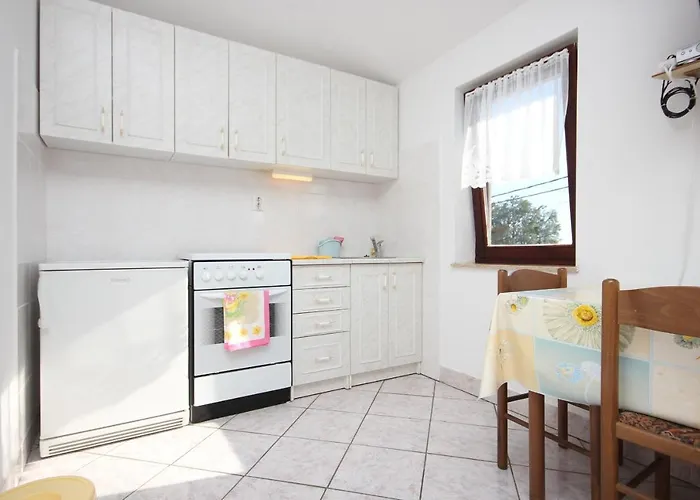 Apartment With Parking Space Punta Kriza, Cres - 383 Punta Kriza